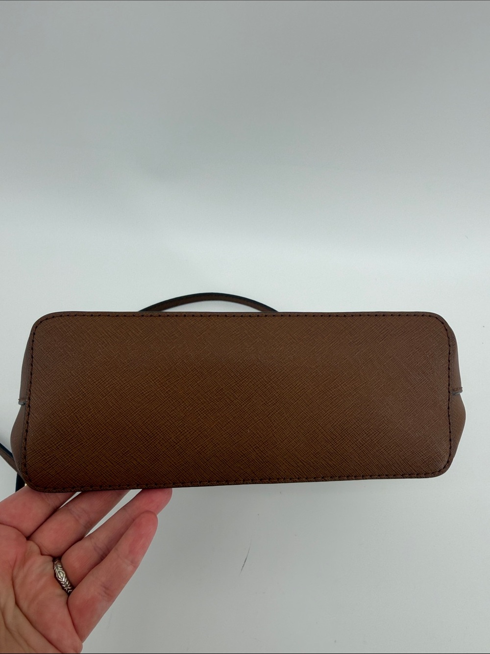 Michael Kors Jet Set Crossbody Bag in Brown A13 - Picture 4 of 6